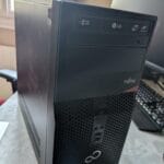 PC Fujitsu Esprimo P556